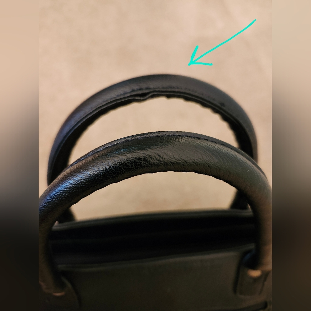 Capezio Black Crossbody Bag - Picture 8 of 11